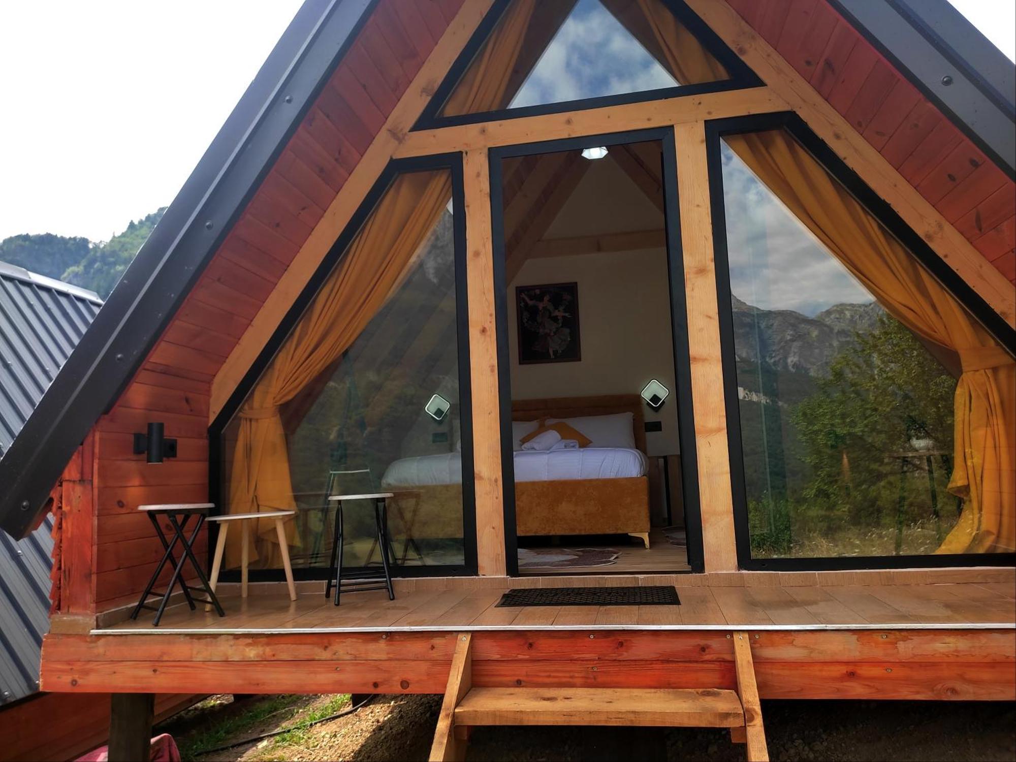 Guest House Astrit Villi Theth Δωμάτιο φωτογραφία